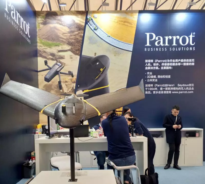 parrot drone company